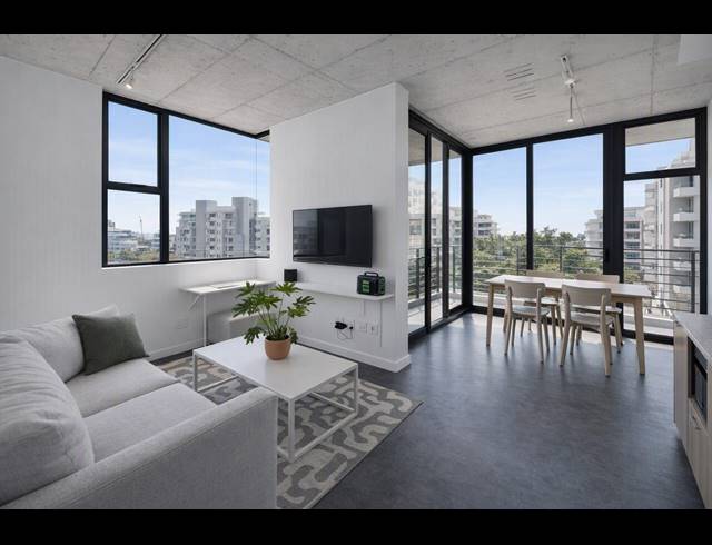 1 BEDROOM APARTMENT FOR SALE IN SEA POINT
